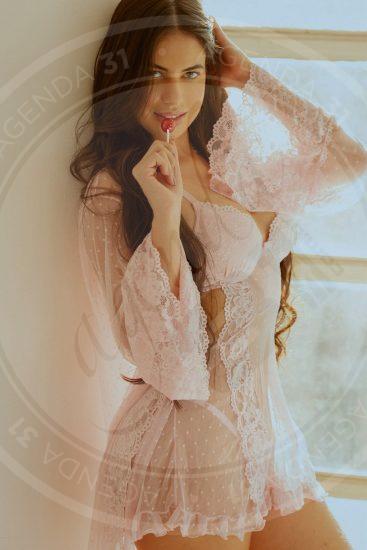Acompanhante Aline Almeida