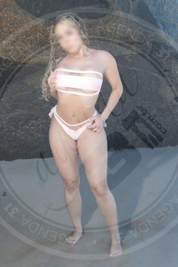 Acompanhante Clara Castelli
