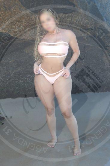 Acompanhante Clara Castelli