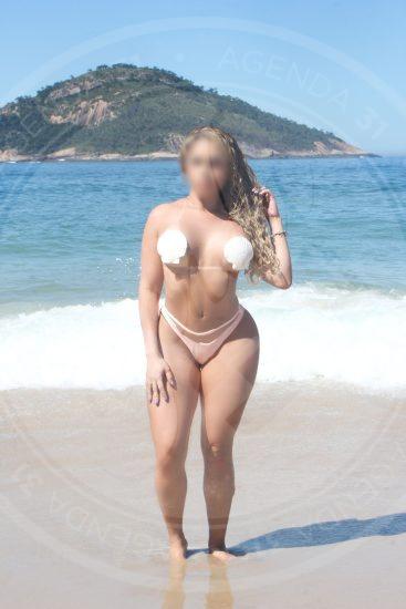 Acompanhante Clara Castelli